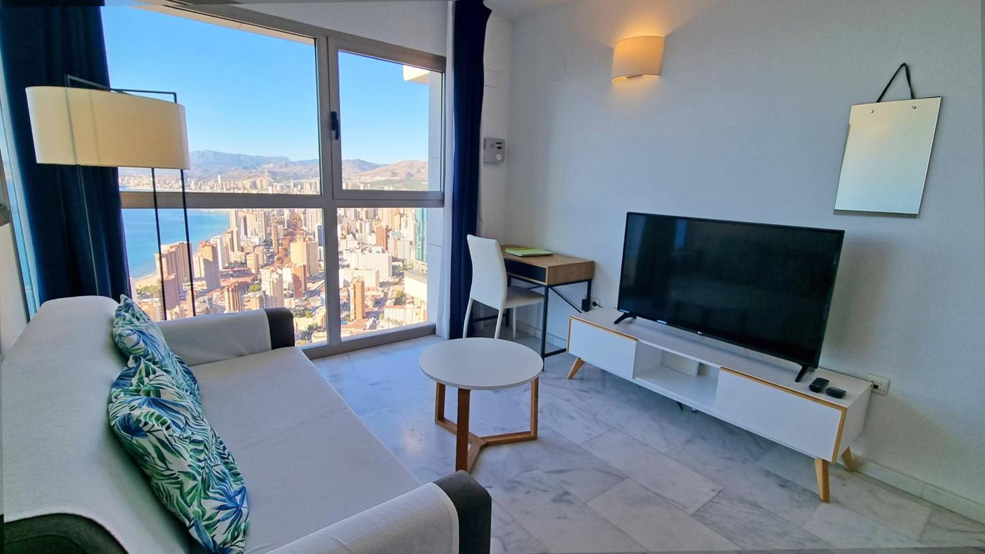 Highrise Apartment With Private Terrace & Sea Views - 34Th Floor ベニドルム エクステリア 写真