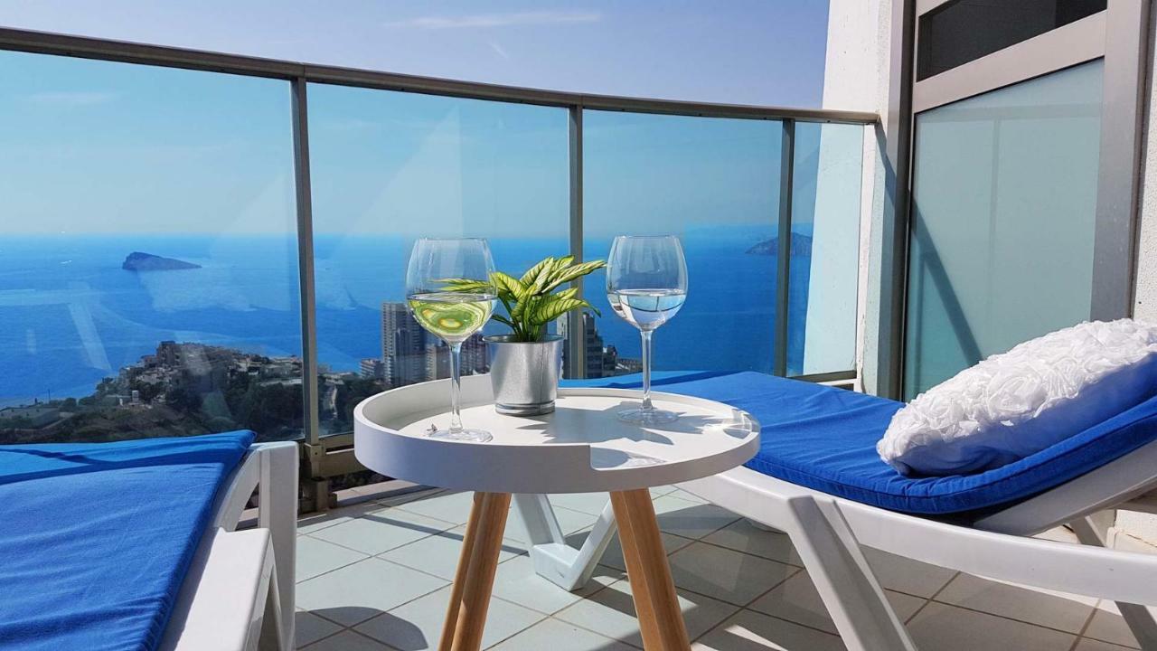 Highrise Apartment With Private Terrace & Sea Views - 34Th Floor ベニドルム エクステリア 写真